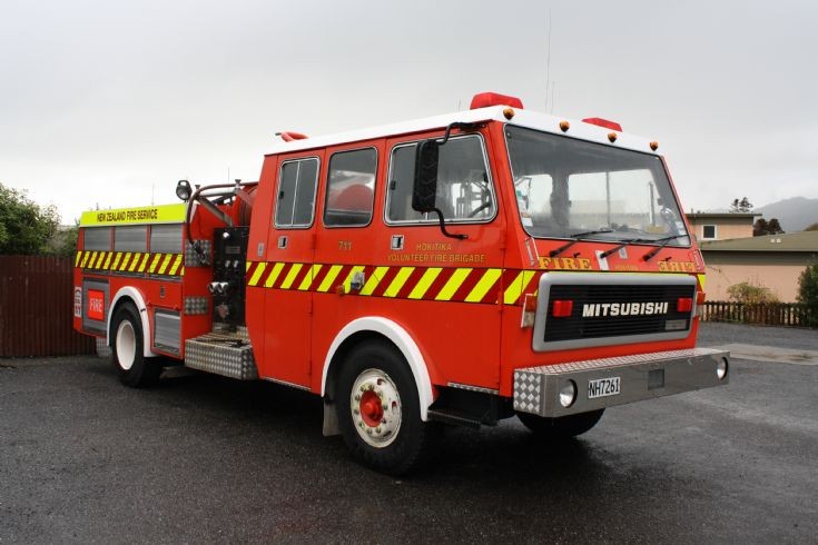 New Zealand Mitsubishi NH7261 Hokitika
