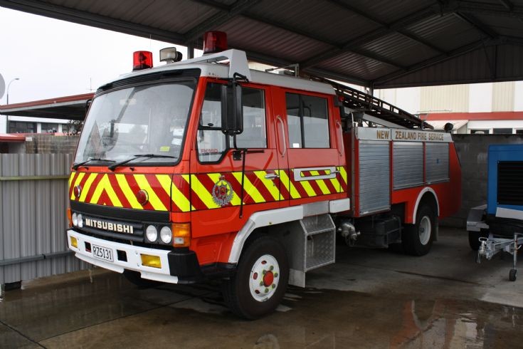 New Zealand Mitsubishi RZ5131