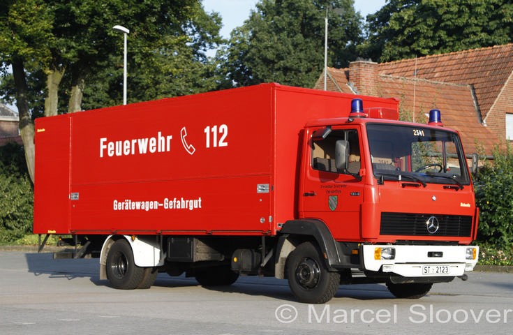 Feuerwehr Emsdetten Mercedes GW-Gefahrgut