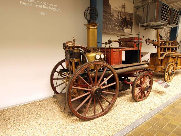 1882 Horse-drawn Shand, Mason & Co.