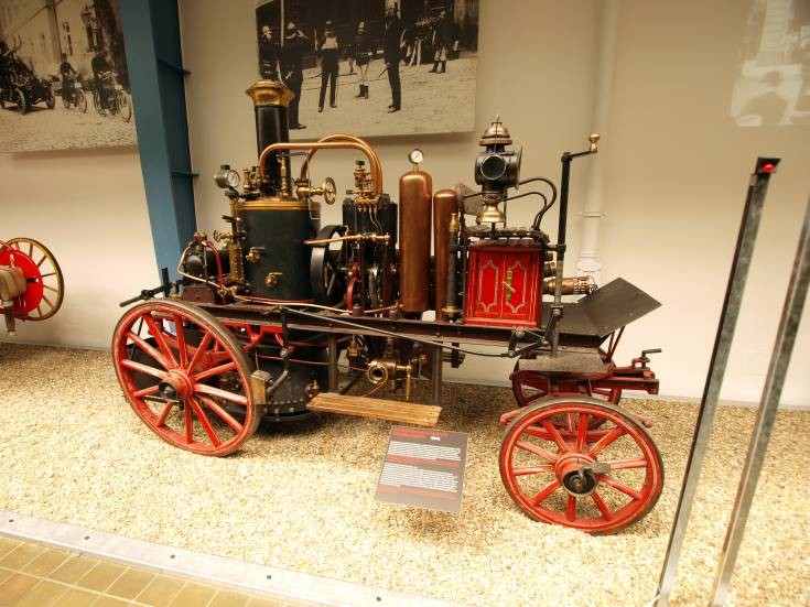 Photo of a 1914 Smekal