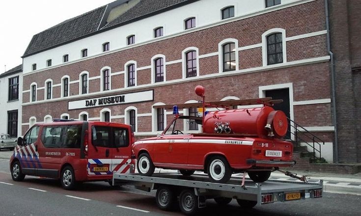 DAF 46  pickup fire car