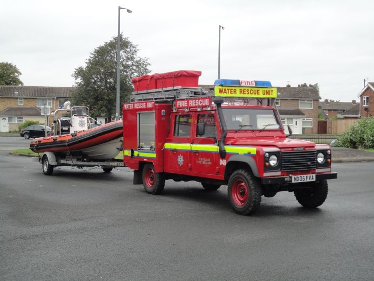 water rescue unit,thornaby station Land Rover