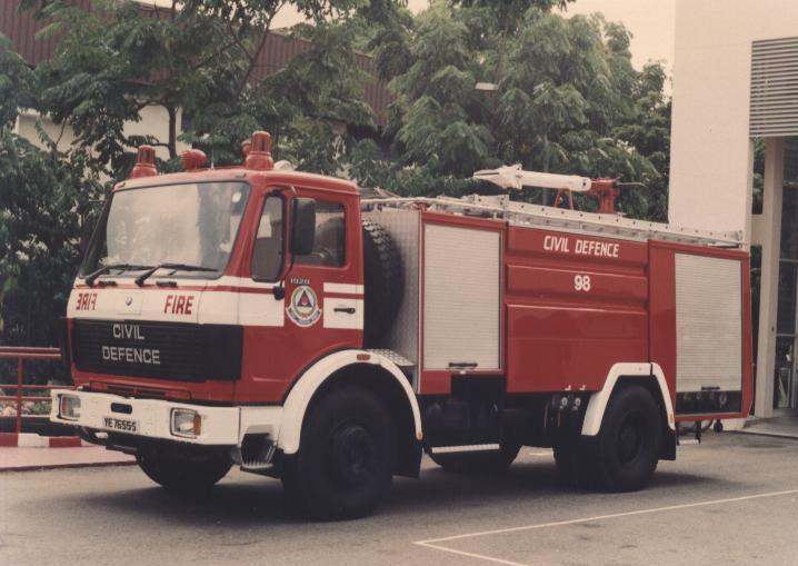 Singapore foam tender Mercedes