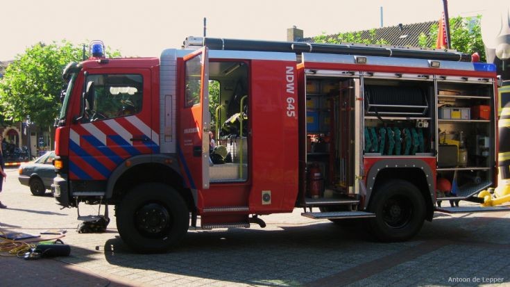 Brandweer Nederweert 643 Mercedes, image 2. 