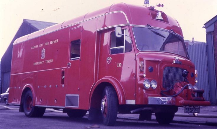 HUH 314D Emergency Tender Cardiff Fire 