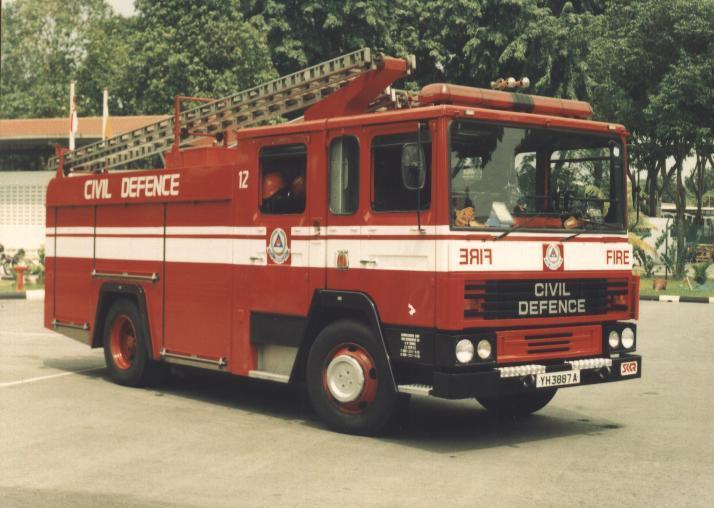 Singapore PL Dennis SS235