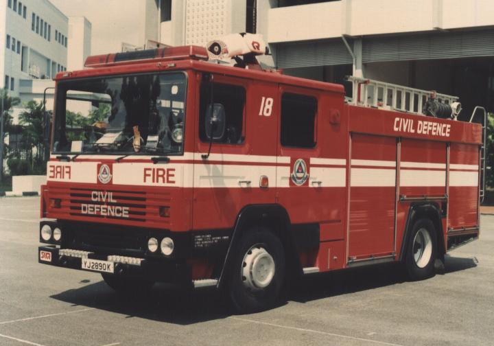 Singapore PL Dennis RS235