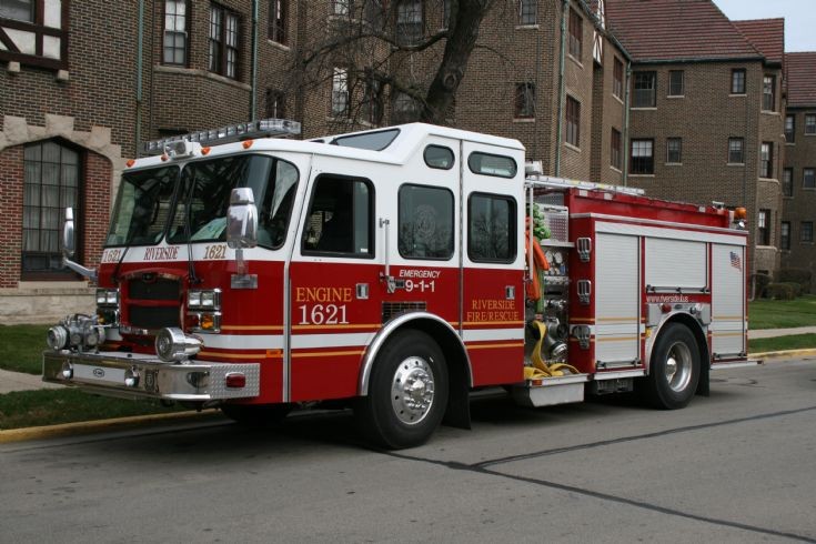 Engine 1621 Riverside FD Illinois 