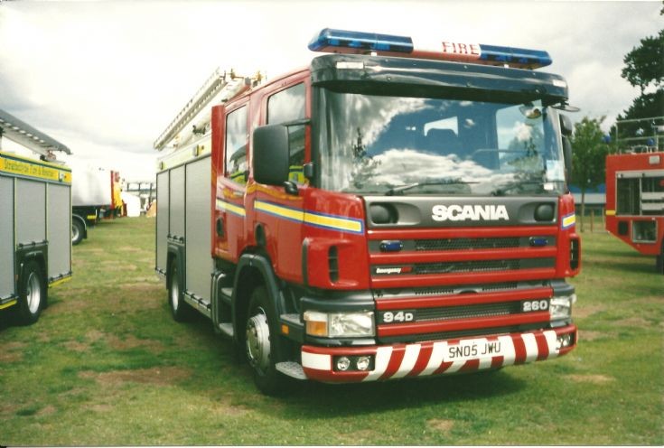 Lothian and Borders SN05JWU Scania pump