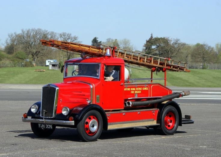 Dennis Light Four Pump