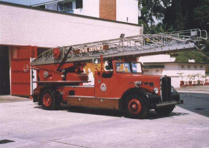 Singapore Ladder AEC Regent III Merryweather