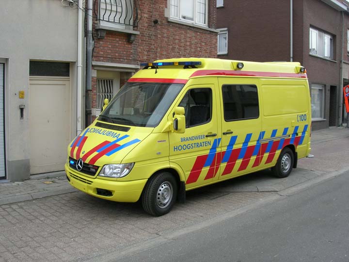 Ambulance brandweer Hoogstraten Belgium
