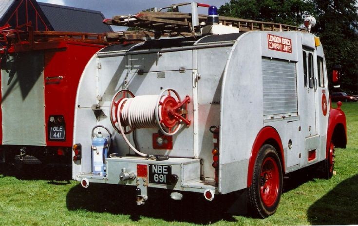 Bedford A3/5 HCB (ex Lindsey & London Brick)