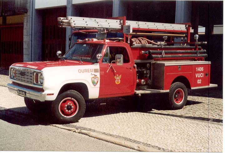 Bombeiros Voluntarios de Ourem Dodge 