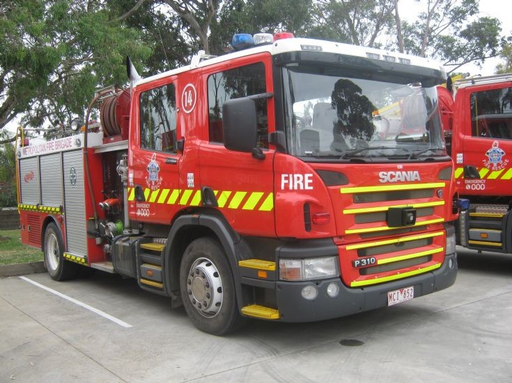 Melbourne MFB Scania Pump 14 from Bundoora.
