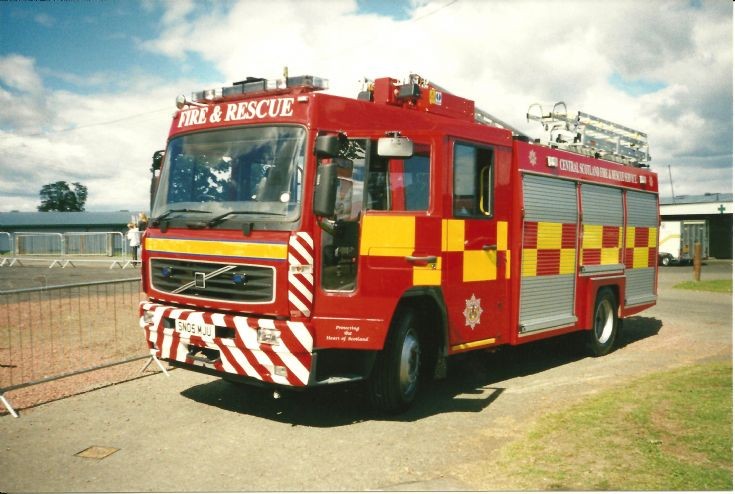 Central Scotland SN05MJU Volvo