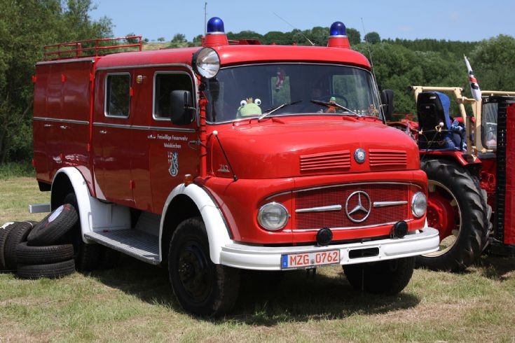 Mercedes Feuerwehr Weinkirchen