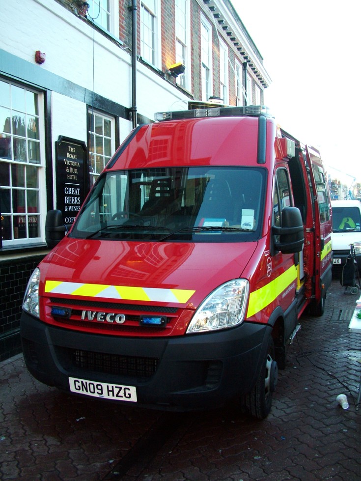 KF&RS Minibus Iveco GN09HZG