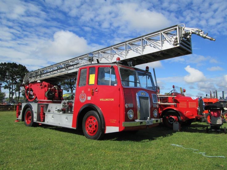 New Zealand Wellington Dennis F14 oldtimer