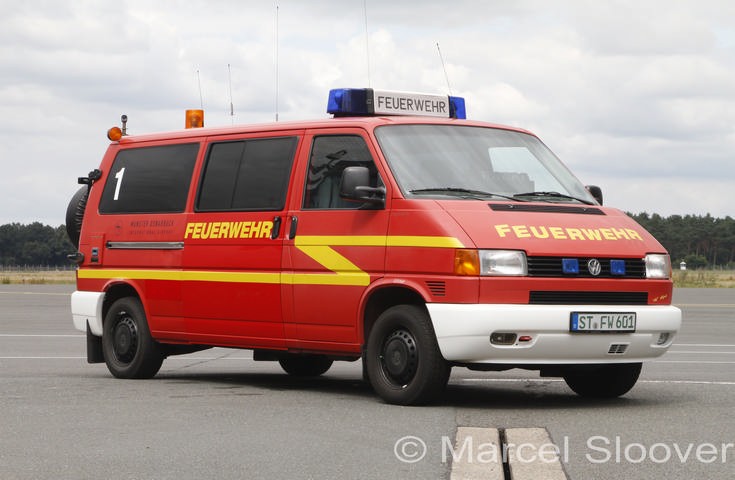 Feuerwehr Flugfeld Munster Osnabruck VW ELW-1