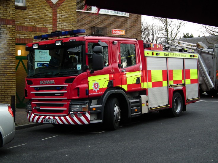 Emergency One / Scania KX09BJJ