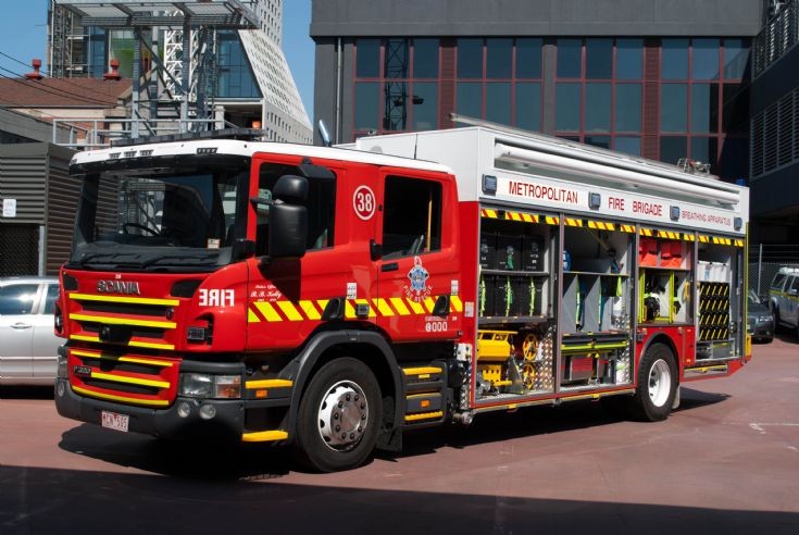 Metropolitan Fire Brigade Breathing Apparatus 38