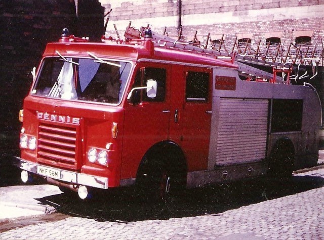 Dennis F49 Pump NKF 58M Merseyside FB