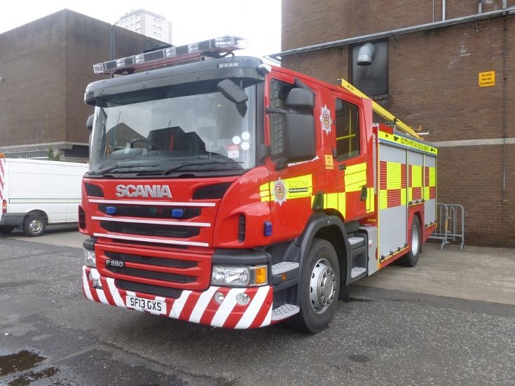 SF13GXS Scottish FRS Scania