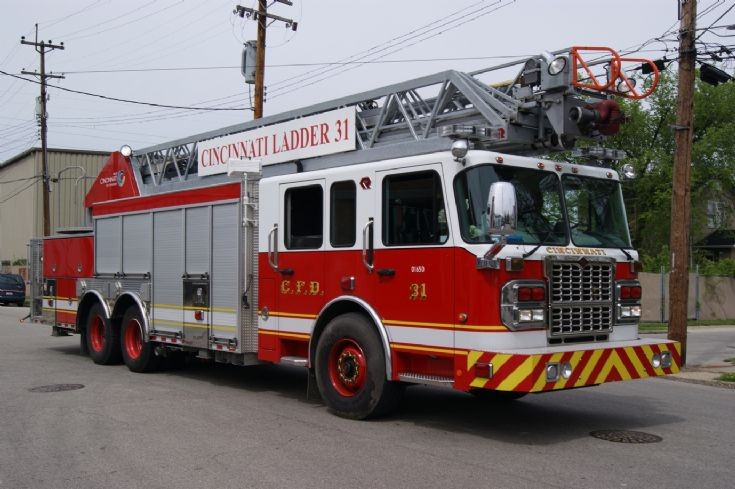Cincinnati Ladder 31 Spartan Gladiator