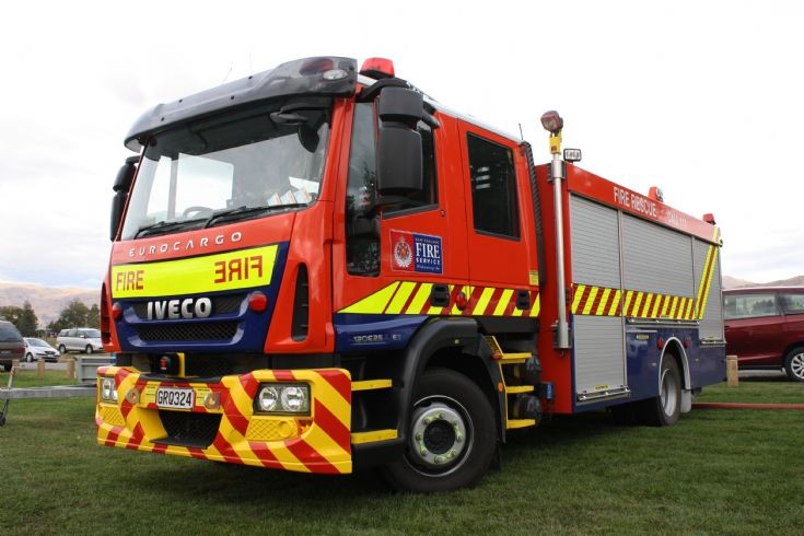 New Zealand Iveco GRQ324
