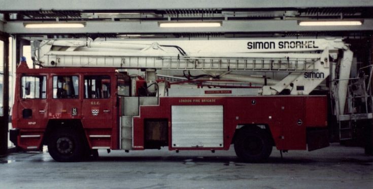 Croydon HP Simon Snorkel 