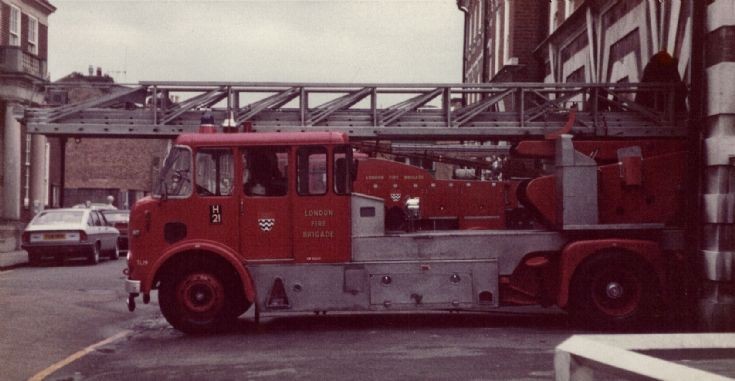 Bromley AEC CBY1 London Fire briagde