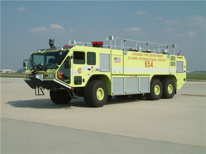 Chicago O'Hare 654 Oshkosh Striker