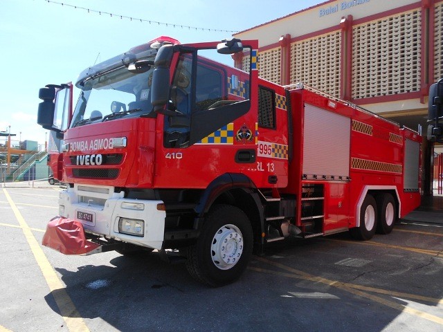Iveco 410 Water Tender Ladder 13 Brunei