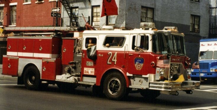 FDNY Engine 24 Mack Manhattan
