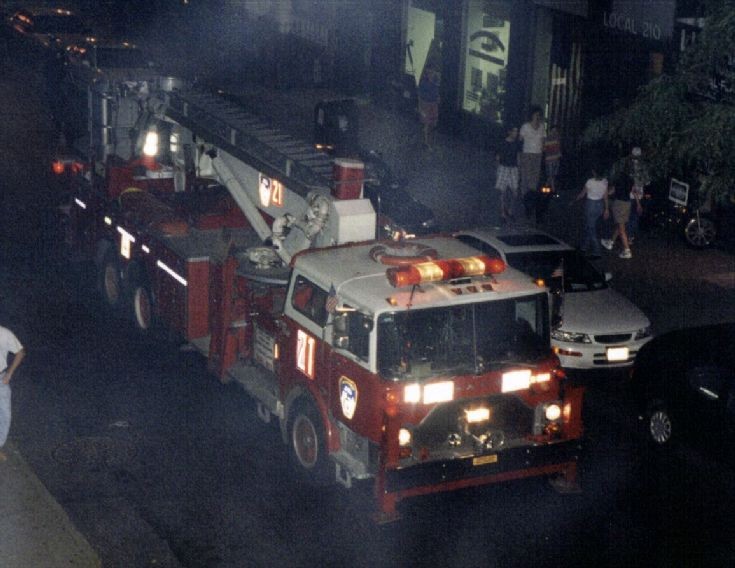 FDNY Ladder 21