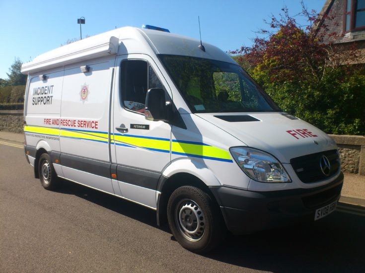 Grampian FRS Mercedes SV08HBN