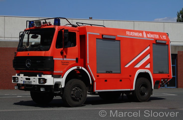 Mercedes TLF 24/50 Berufs Feuerwehr Munster