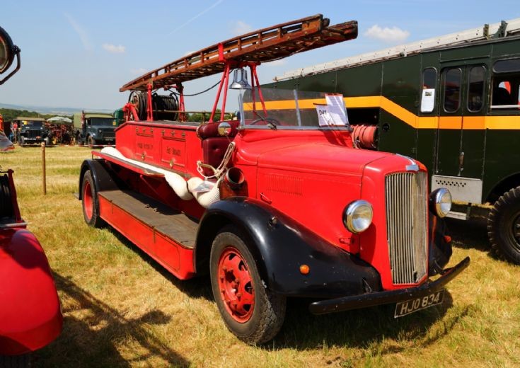 Leyland Firetruck at Woodcote Steam Rally