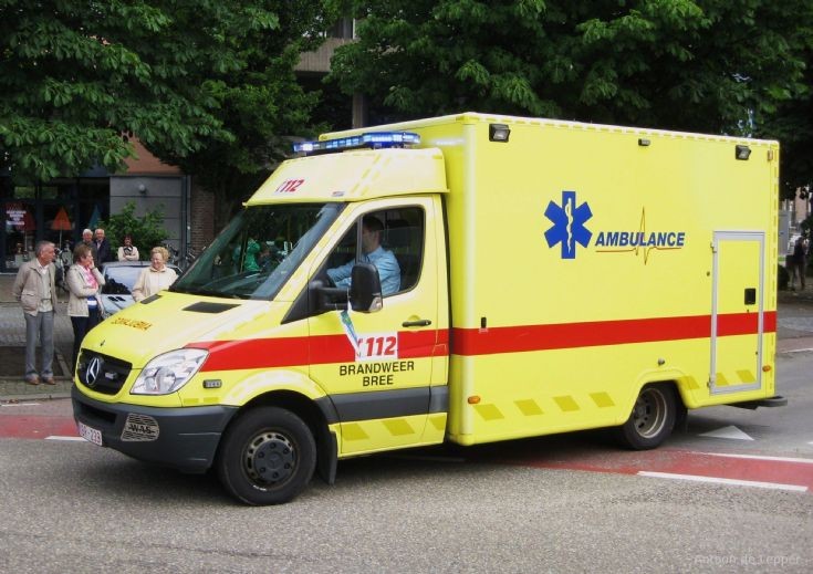 Brandweer / Fire Department Bree, Ambulance