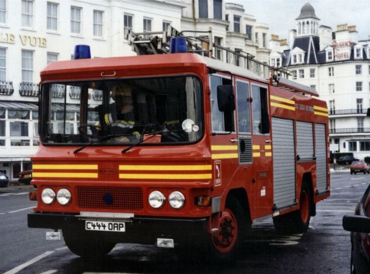 ESFB Bedford WrL C444OAP 