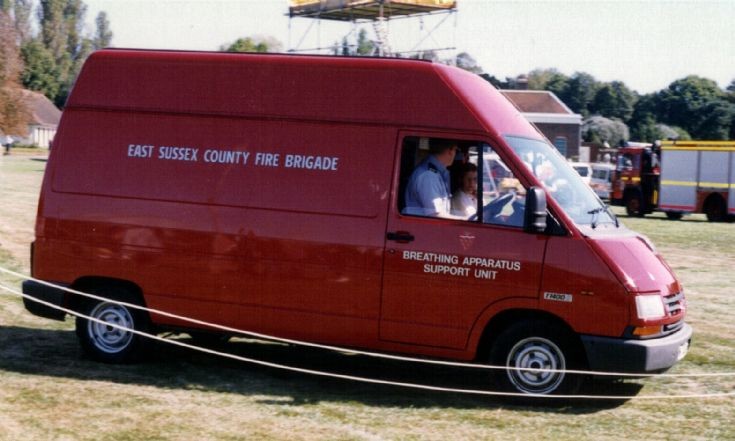ESCFB Renault BASU M732CBX