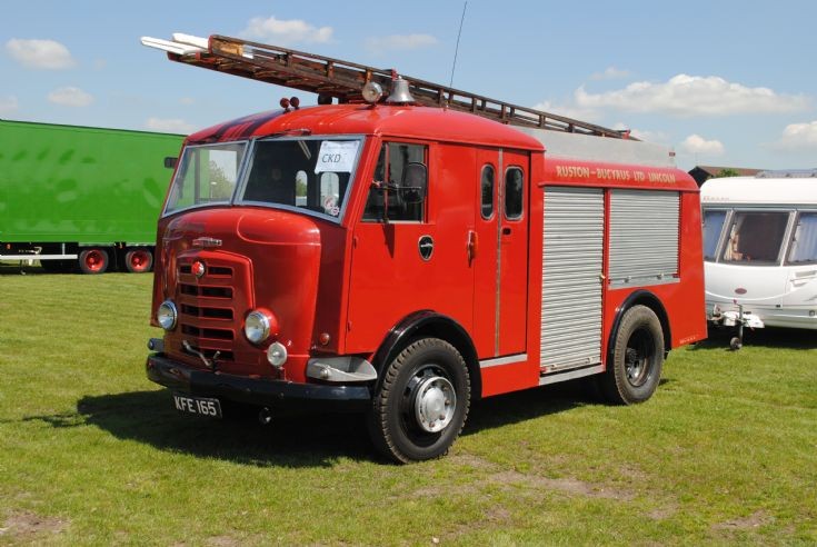 1956 Commer Gamecock Fire Appliance