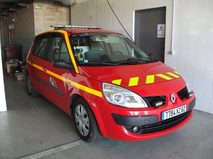 Calais Renault Car 778XZ62