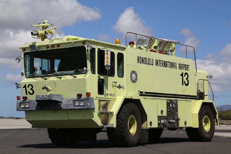 Honolulu Airport 13 Oshkosh T1500 Crashtender