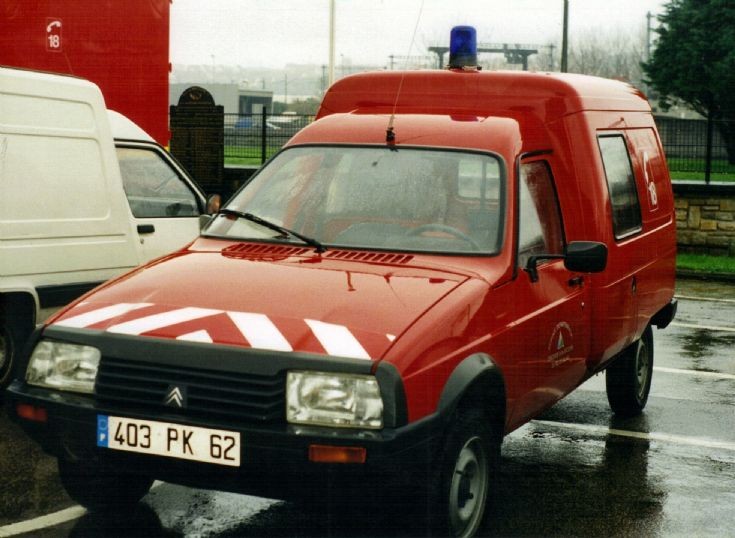 Bologne Citroen van 403PK62