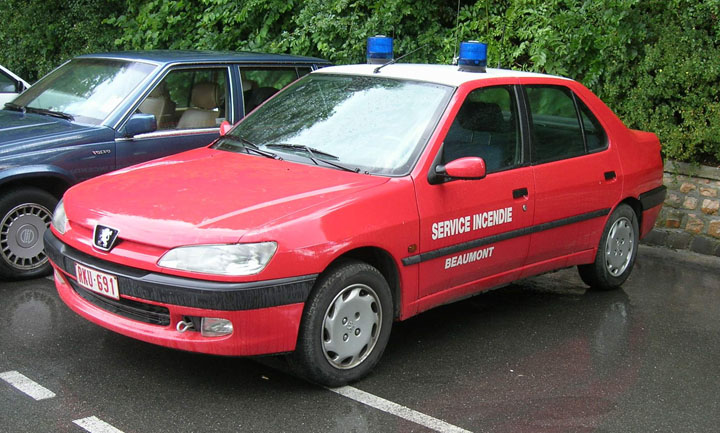 Service D'Incendie Beaumont Officers Car