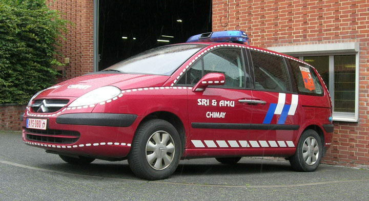 Service D'Incendie Chimay Officers Car