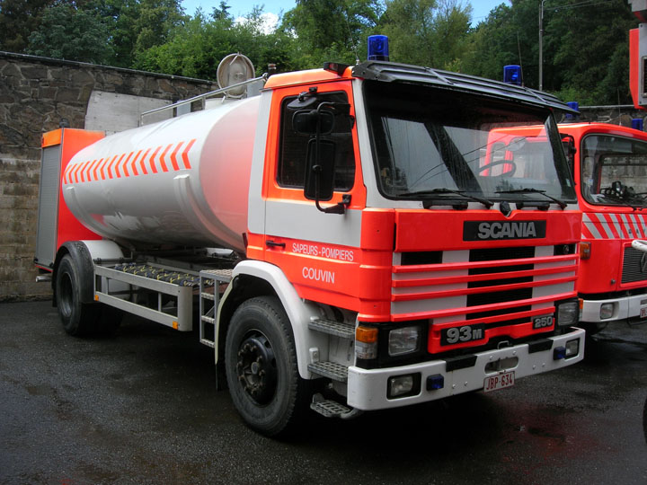 Service D'Incendie Couvin Scania Tanker